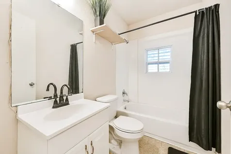 5220 Avenue K Galveston TX 77551