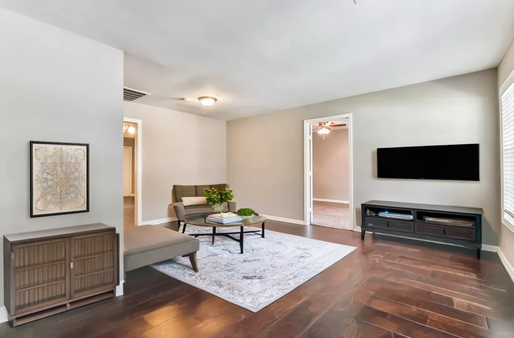4902 Pershing Street Houston TX 77033