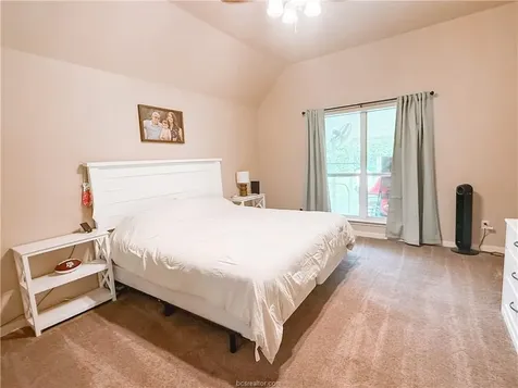 52 Fairway Drive Normangee TX 77871
