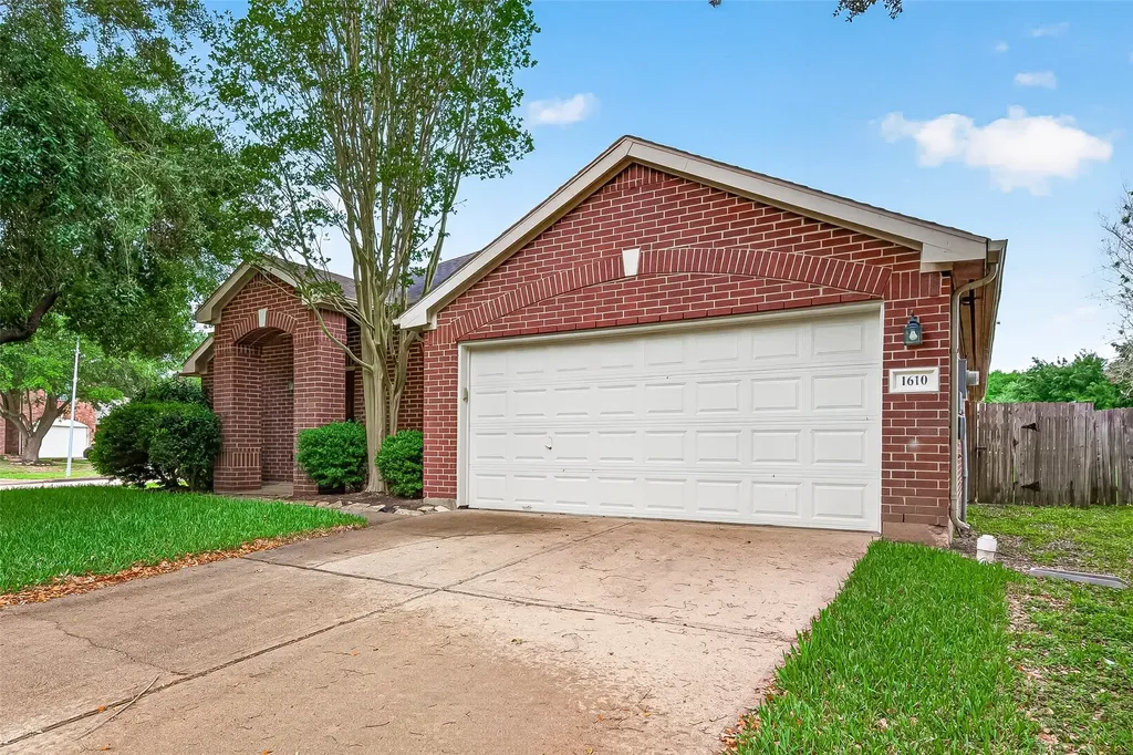 1610 Canyon Terrace Court Katy TX 77450