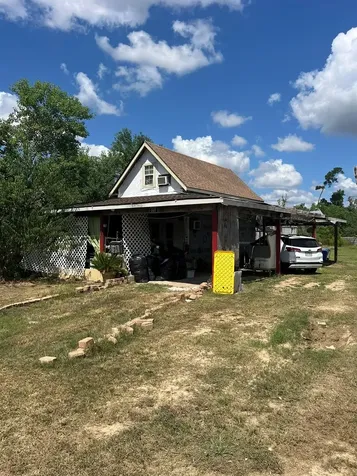 756 County Road 5003 Cleveland TX 77327