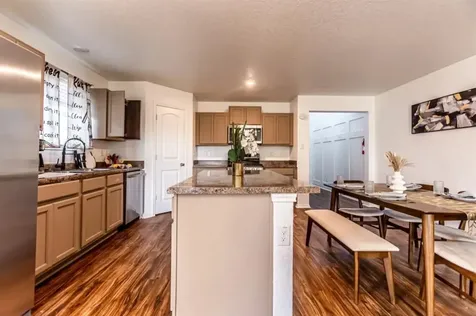 3240 Mission River San Antonio TX 78245