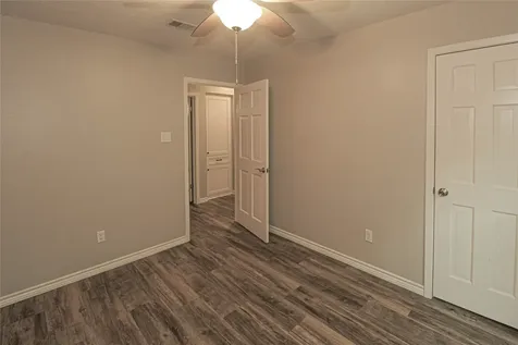 262 W Lake Drive Livingston TX 77351