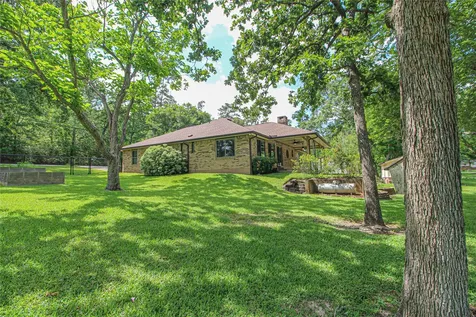 262 W Lake Drive Livingston TX 77351
