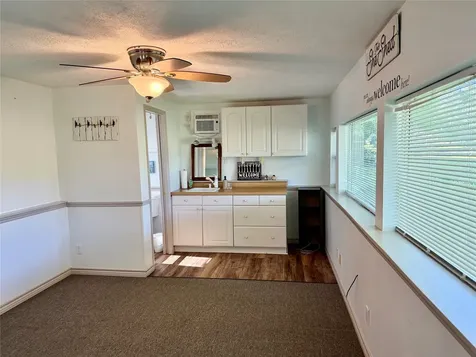 262 W Lake Drive Livingston TX 77351