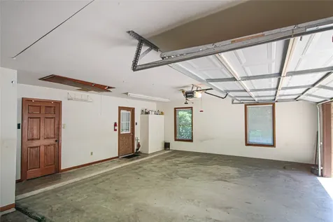 262 W Lake Drive Livingston TX 77351