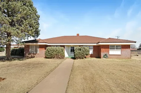 801 Sherwood Lane Bovina TX 79009