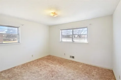 801 Sherwood Lane Bovina TX 79009