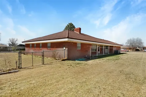 801 Sherwood Lane Bovina TX 79009
