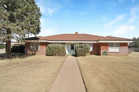 801 Sherwood Lane Bovina TX 79009