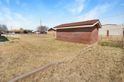 801 Sherwood Lane Bovina TX 79009