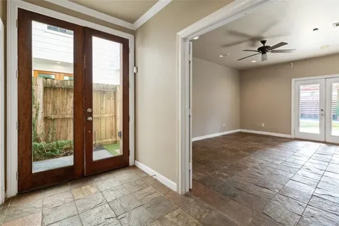 5409 Petty Street C Houston TX 77007