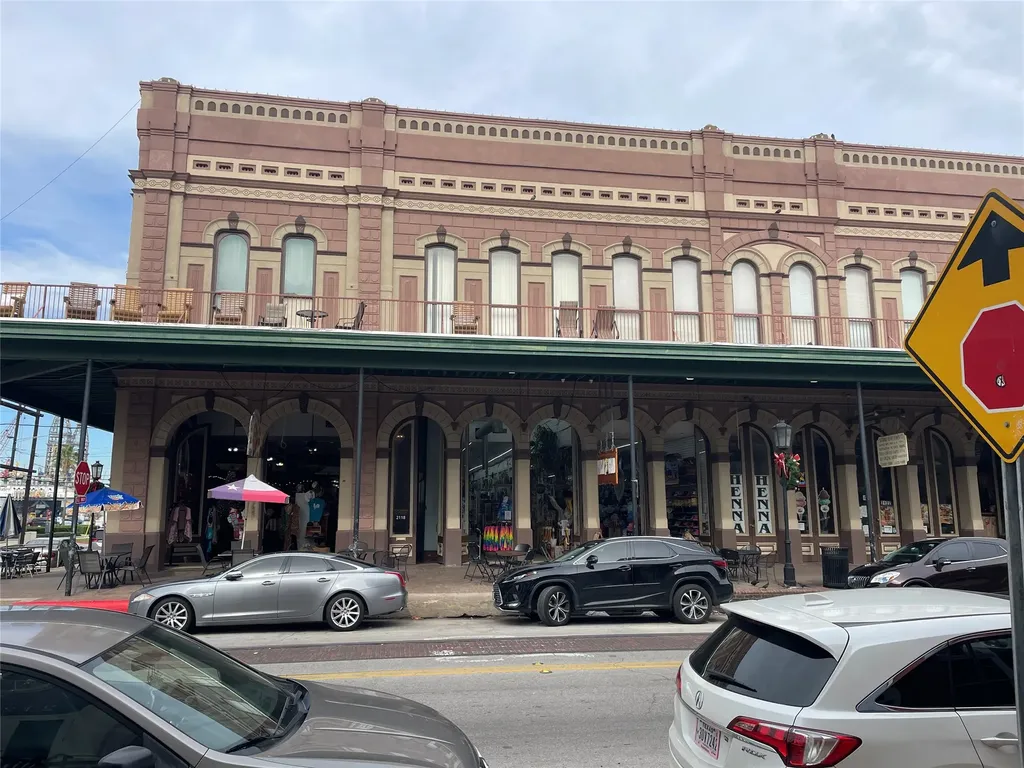 2118 Strand Street 207 Galveston TX 77550