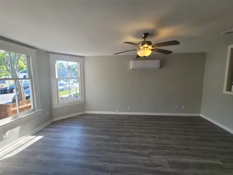 3919 Avenue O Galveston TX 77550