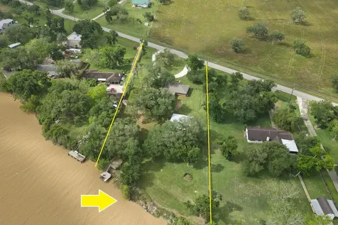3836 Brazos River Road Cr400 Jones Creek TX 77541