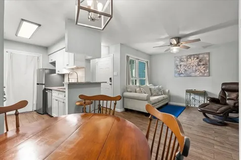 3506 Cove View Boulevard 1303 Galveston TX 77554