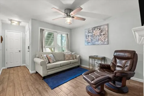 3506 Cove View Boulevard 1303 Galveston TX 77554