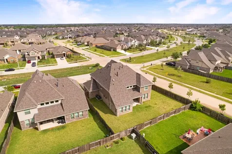 702 Westwood Drive League City TX 77573