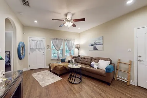 1118 Lonesome Canyon Lake TX 78133