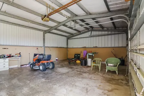 405 Park Street Anahuac TX 77514