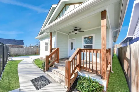 3703 Lila Street Houston TX 77026