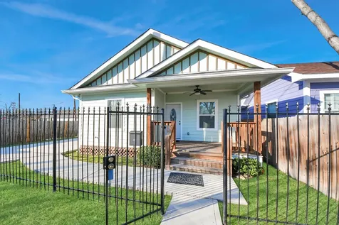 3703 Lila Street Houston TX 77026