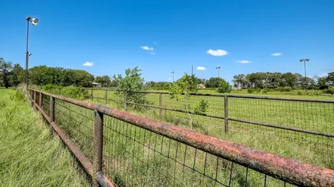 24594 Fm 362 Road Waller TX 77484
