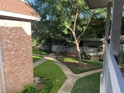 2350 Bering Drive 72 Houston TX 77057