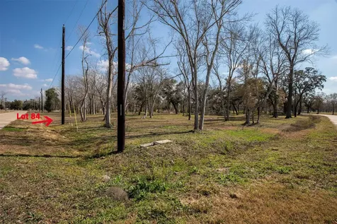 2807 Chinaberry Lane Alvin TX 77511