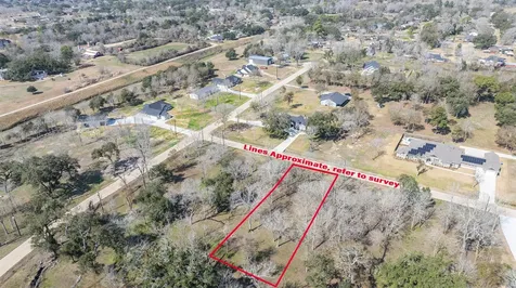2807 Chinaberry Lane Alvin TX 77511