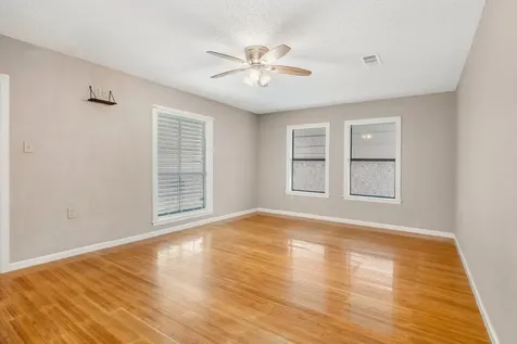 1413 53rd Street Galveston TX 77551