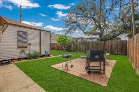 1413 53rd Street Galveston TX 77551