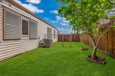 1413 53rd Street Galveston TX 77551