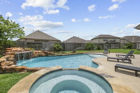 8015 Grove Sky Court Richmond TX 77407