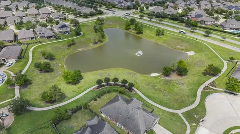 8015 Grove Sky Court Richmond TX 77407