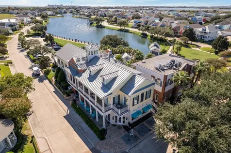 3 Mariner Pass Galveston TX 77554