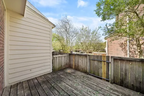 2930 Grants Lake Boulevard 2203 Sugar Land TX 77479
