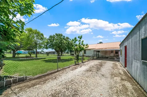 422 Caney Street Matagorda TX 77457