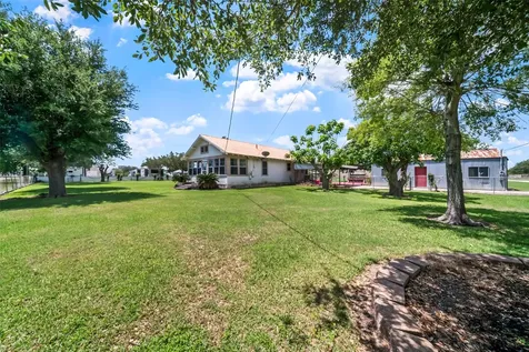 422 Caney Street Matagorda TX 77457