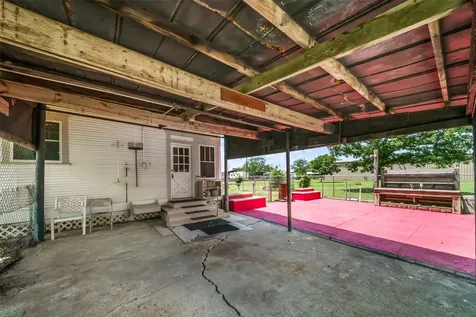 422 Caney Street Matagorda TX 77457