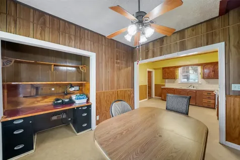 422 Caney Street Matagorda TX 77457