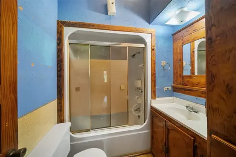 422 Caney Street Matagorda TX 77457