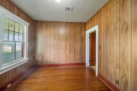 422 Caney Street Matagorda TX 77457