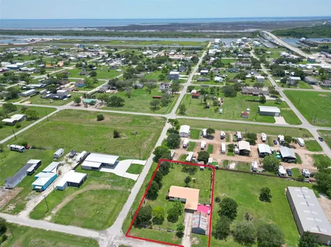 422 Caney Street Matagorda TX 77457
