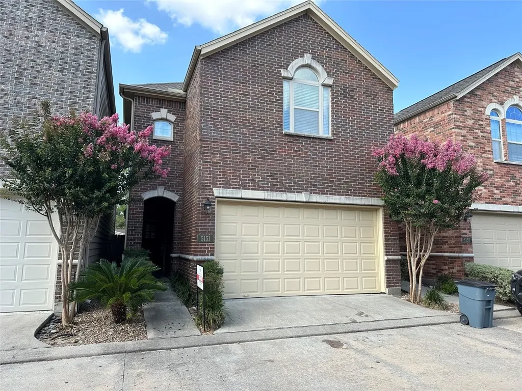 5151 Oasis Park Lane Houston TX 77021