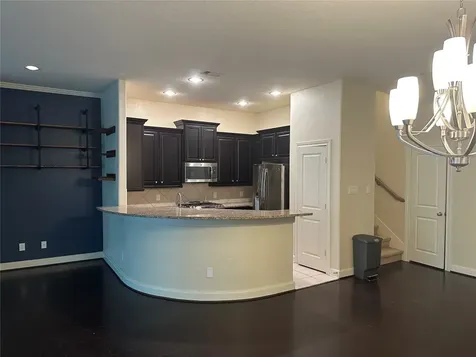 5151 Oasis Park Lane Houston TX 77021