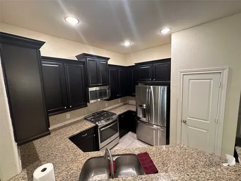 5151 Oasis Park Lane Houston TX 77021