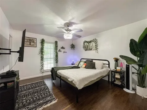 5218 Milwee Street 2 Houston TX 77092