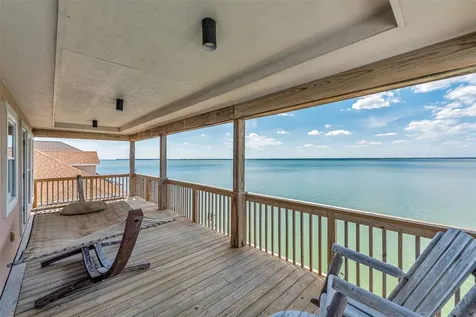247 Isles End Road Tiki Island TX 77554