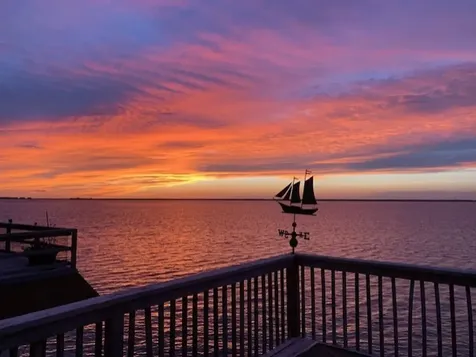 247 Isles End Road Tiki Island TX 77554